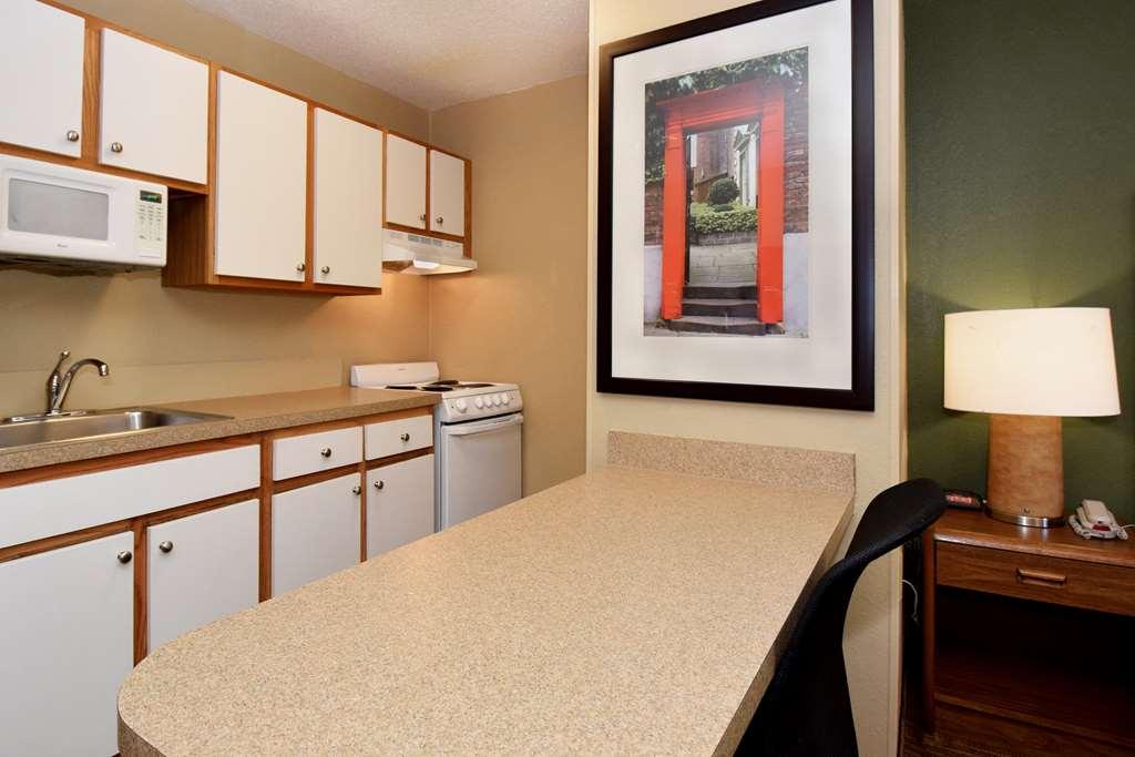 Extended Stay America Suites - Dallas - Plano Parkway - Medical Center Chambre photo